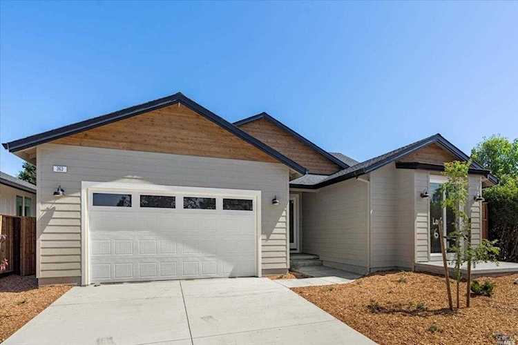 363 Graciela Drive Windsor, CA 95492