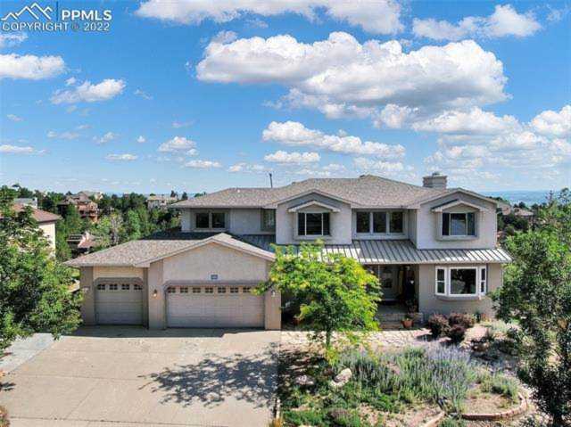 2235 Oak Hills Drive Colorado Springs, CO 80919