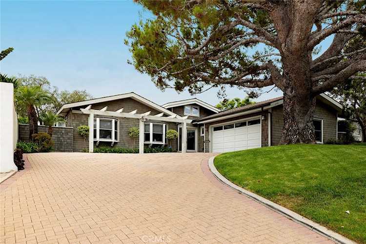 1888 Temple Hills Dr Laguna Beach, CA 92651