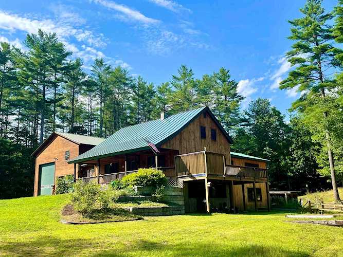 498 Marcs Dr Chester, VT 05143