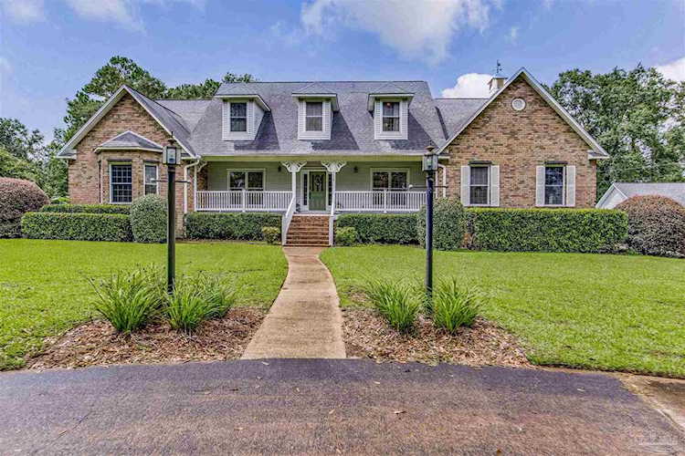 4450 Molino Meadows Dr Molino, FL 32577
