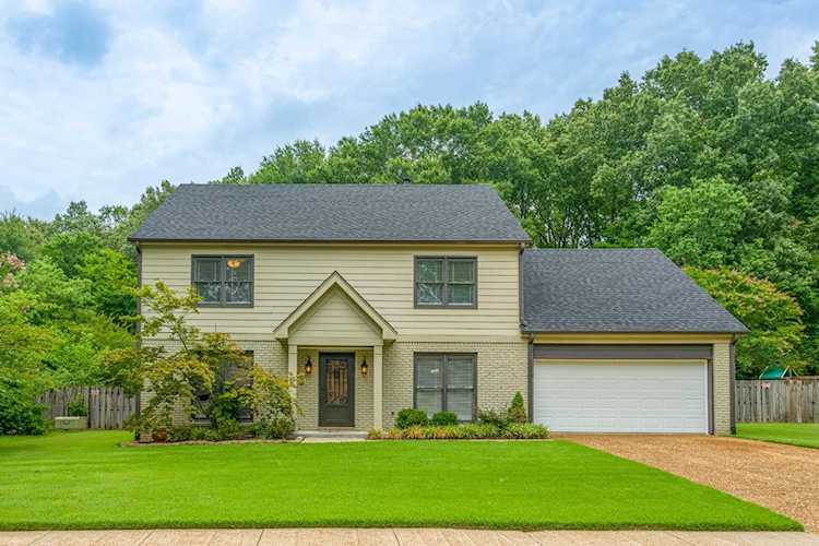 1272 Poplar Estates Pky Germantown, TN 38138