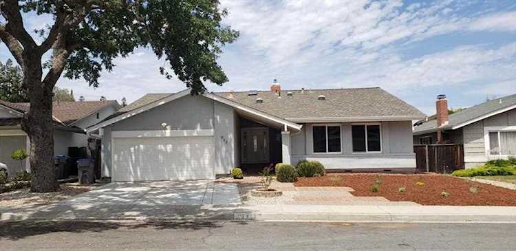 933 Portswood Circle San Jose, CA 95120