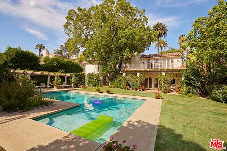 623 N Hillcrest Rd Beverly Hills, CA 90210
