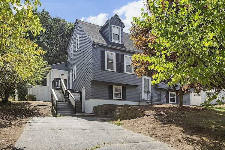 18 Juneau Ave Haverhill, MA 01832