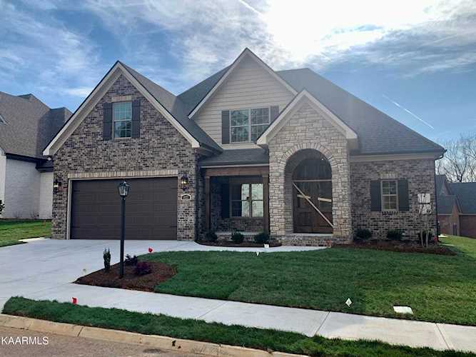 1427 Bronze Ln Knoxville, TN 37922