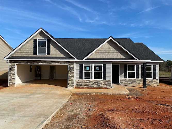 124 Long Branch Road Chesnee, SC 29323