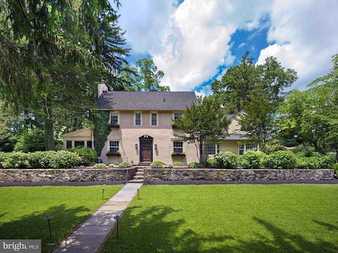 108 Spring Mill Rd S Villanova, PA 19085