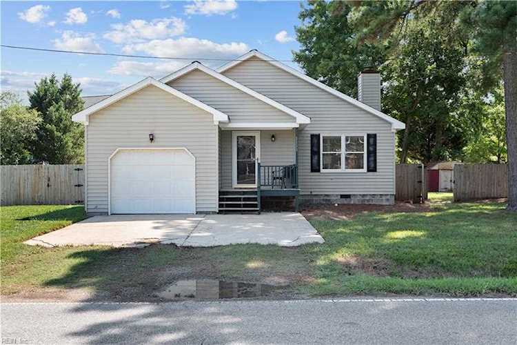 1111 Bells Mill Rd Chesapeake, VA 23322 | MLS 10451673 Photo 1