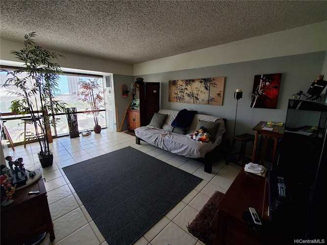 1750 Kalakaua Avenue #1004 Honolulu, HI 96826 | MLS 202216087 Photo 1