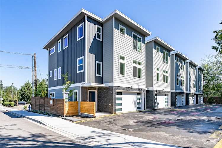14825 35th Ave W #2 Lynnwood, WA 98087