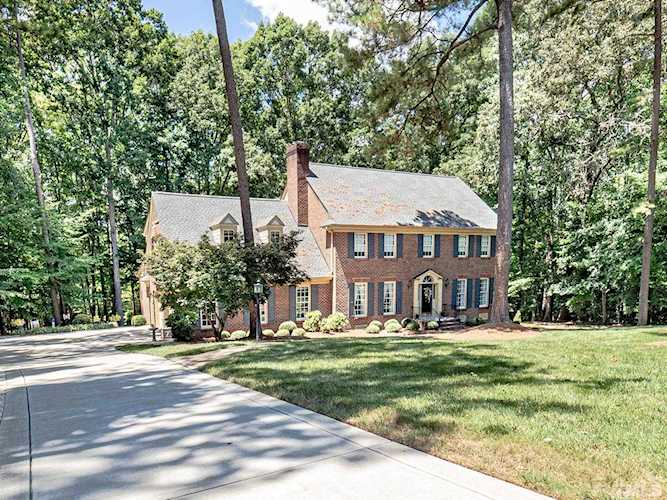 1404 Chatsworth Lane Raleigh, NC 27614