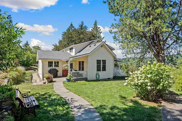 1295 Ferrier Rd Winlock, WA 98596