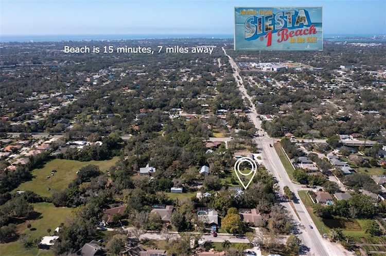 4050 Proctor Rd Sarasota, FL 34233