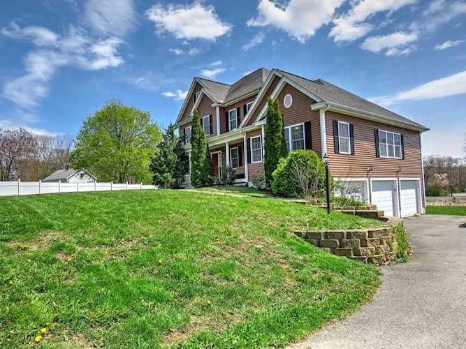 74 S Cross Rd. Haverhill, MA 01835
