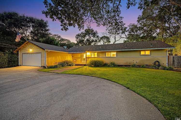 303 Orchard Lane Penngrove, CA 94951
