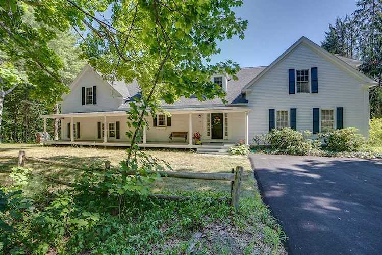163 Still River Rd Harvard, MA 01451
