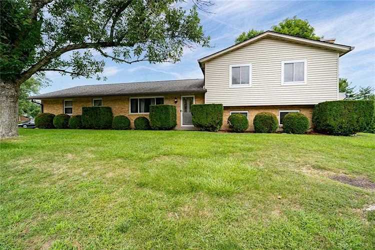 586 Preston Drive Waynesville, OH 45068