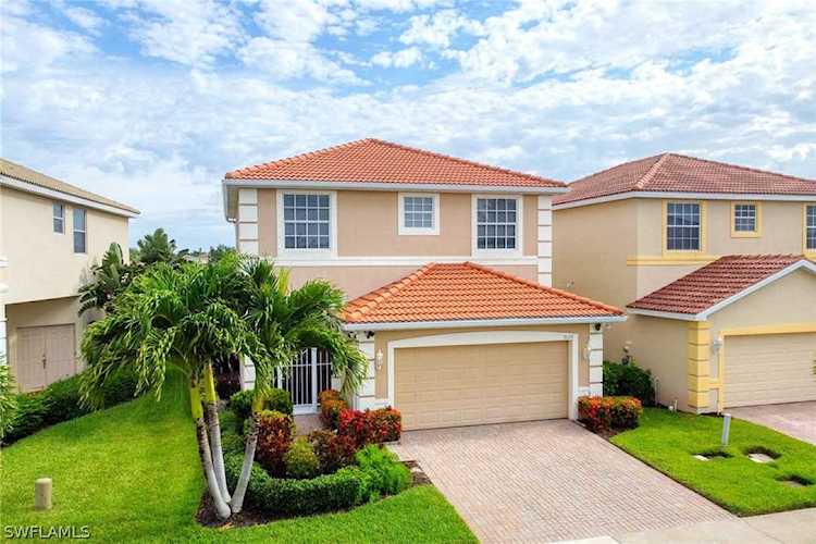9120 Spring Mountain Way Fort Myers, FL 33908