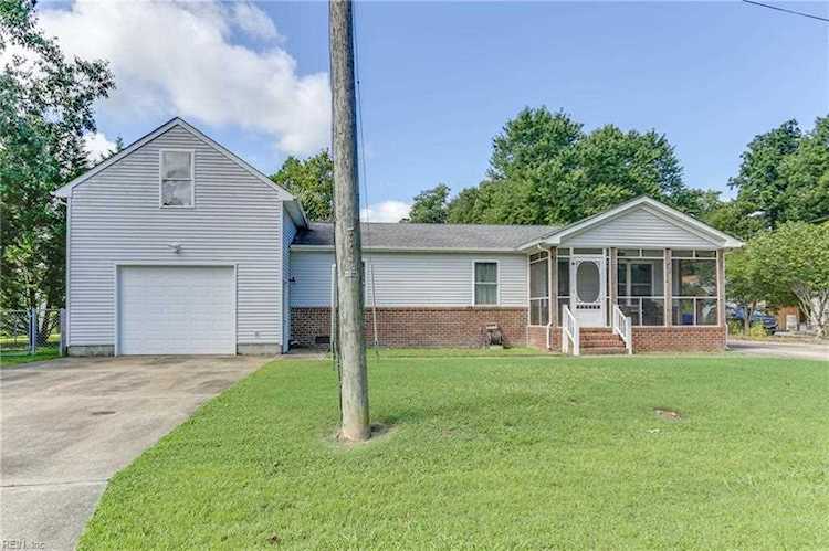 2733 Country Club Dr Suffolk, VA 23435 | MLS 10451408 Photo 1