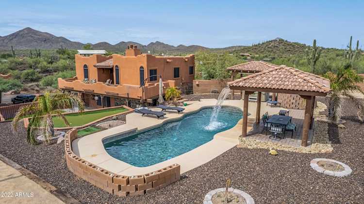 47012 N New River Road New River, AZ 85087