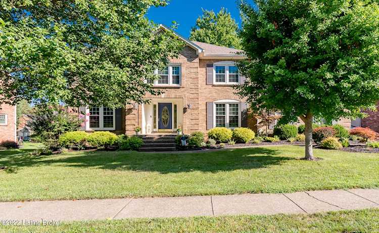 602 Foxgate Rd Louisville, KY 40223