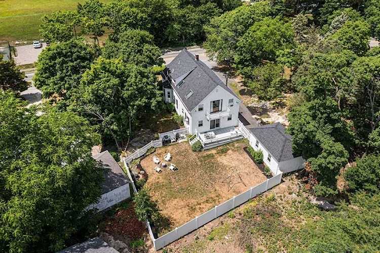 107 Hull St Cohasset, MA 02025