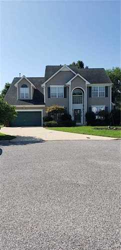 803 Crescent Trace Chesapeake, VA 23320 home for sale, MLS#10450119 - Crescas Real Estate Photo 1