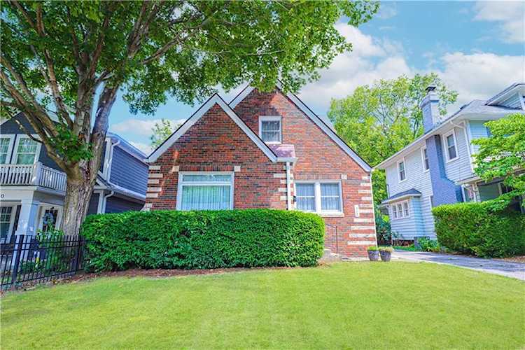 402 E 46th St Indianapolis, IN 46205 | MLS 21876443 Photo 1