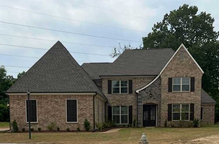 663 W Woodland Fox Ln Cordova, TN 38018