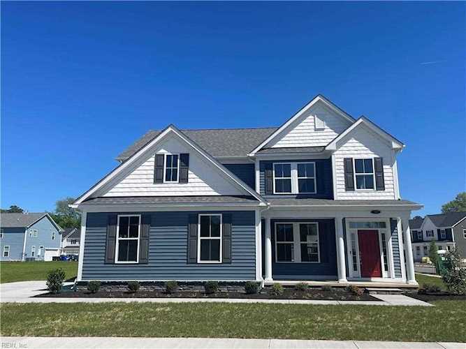 300 Wales Ln Suffolk, VA 23435