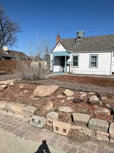 2086 Elmira St Aurora, CO 80010