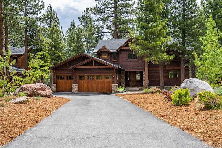 403 E Bear Lake Drive Gray Bear Mammoth Lakes, CA 93546