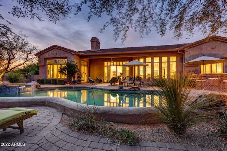 10143 E Happy Hollow Drive Scottsdale, AZ 85262