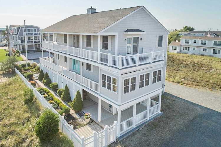 49 Atlantic Ave Seabrook, NH 03974