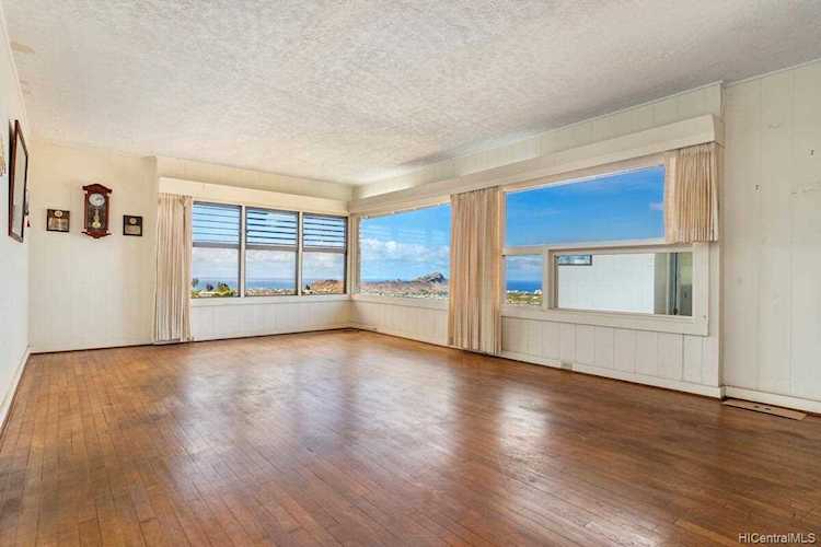1677 Bertram Street Honolulu, HI 96816 | MLS 202216310 Photo 1