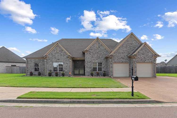 4299 Wethersby Dr Memphis, TN 38125