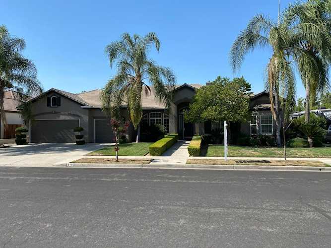 615 W Quincy Avenue Clovis, CA 93619