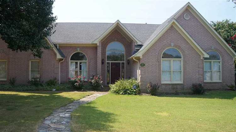9297 Chimneyrock Blvd Cordova, TN 38016