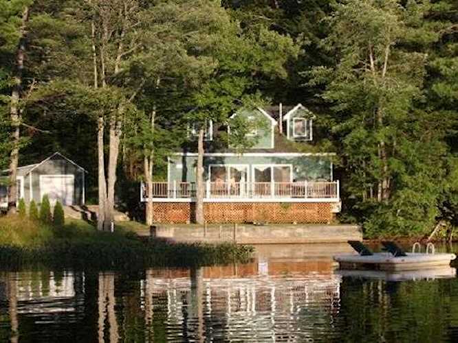 20 Burma Rd Sunapee, NH 03782