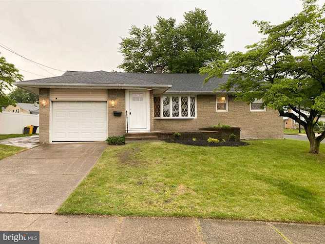 1519 Hillcrest Ave Pennsauken, NJ 08110 | MLS NJCD2026728 Photo 1