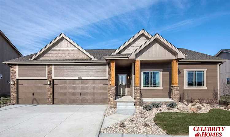 16614 Whitmore St Bennington, NE 68007