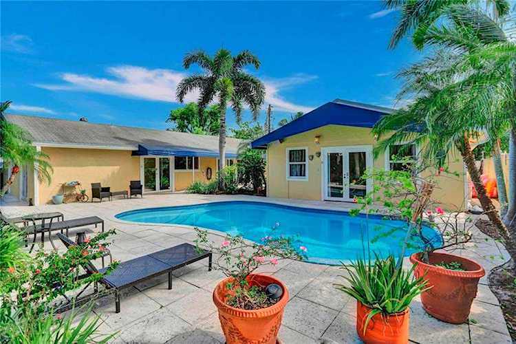 1601 SW 5th Pl Fort Lauderdale, FL 33312