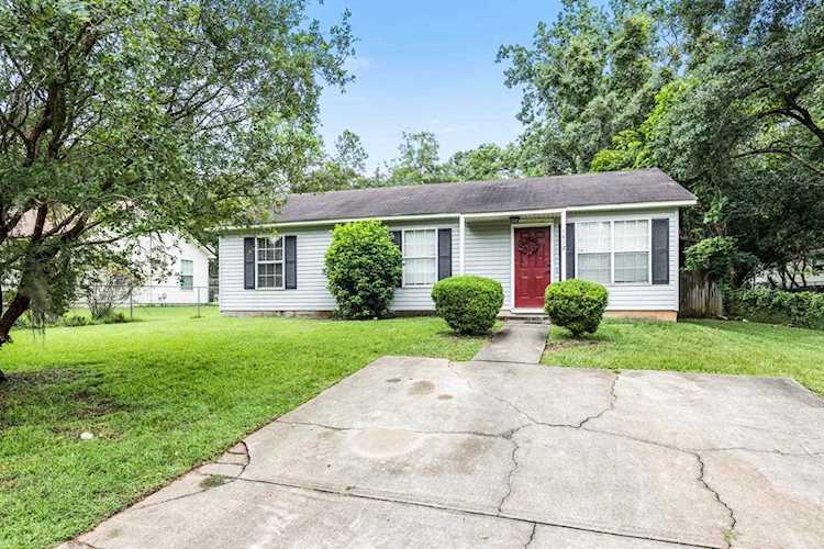 1412 Glenda Dr Tallahassee, FL 32304