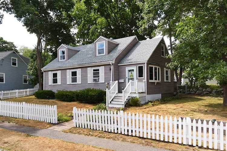 18 Lawson Road Weymouth, MA 02190
