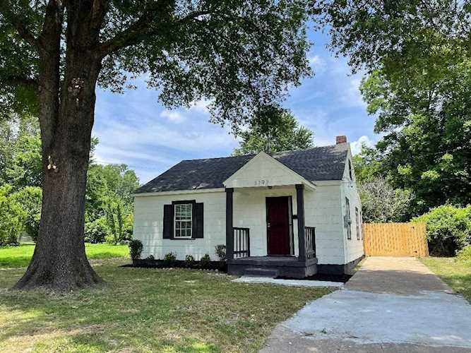 3792 Dunn Ave Memphis, TN 38111