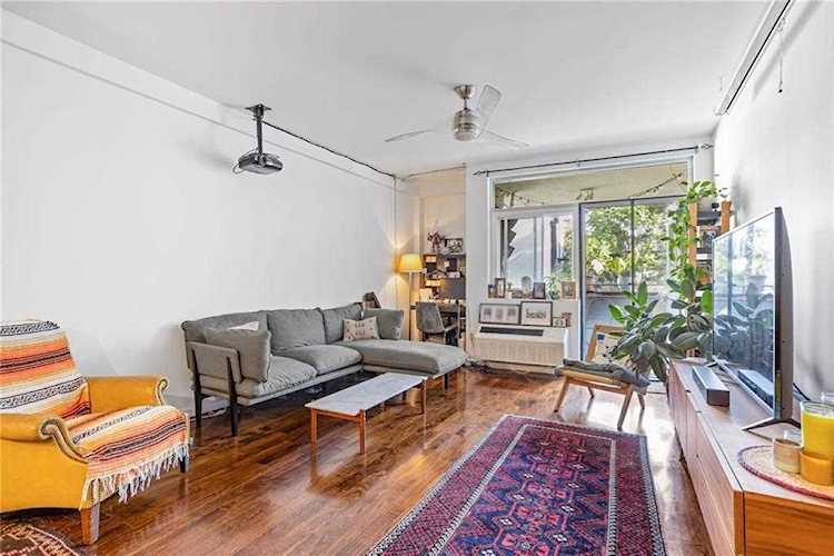 154 Skillman Ave #3B Brooklyn, NY 11211