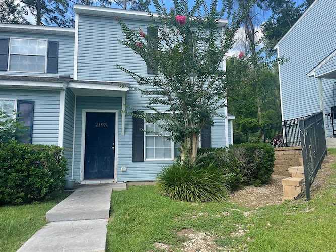 2193 N Timberwood Circle Tallahassee, FL 32303