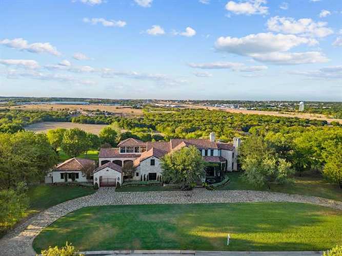 9516 Bella Terra Drive Fort Worth, TX 76126