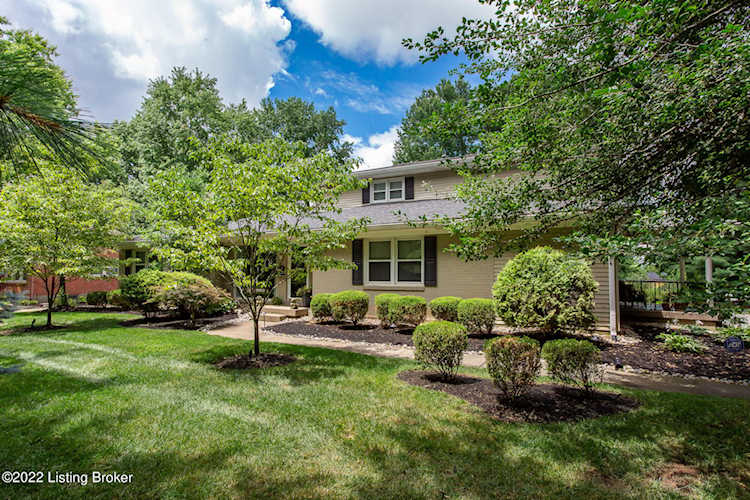 4507 Lowe Rd Louisville KY 40220 MLS1617869